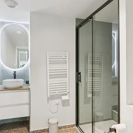 Lavie Maison : Spacious Near Montmartre 아파트 파리